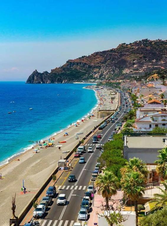 Appartamento Gambero Beach Santa Teresa Di Riva Exterior photo