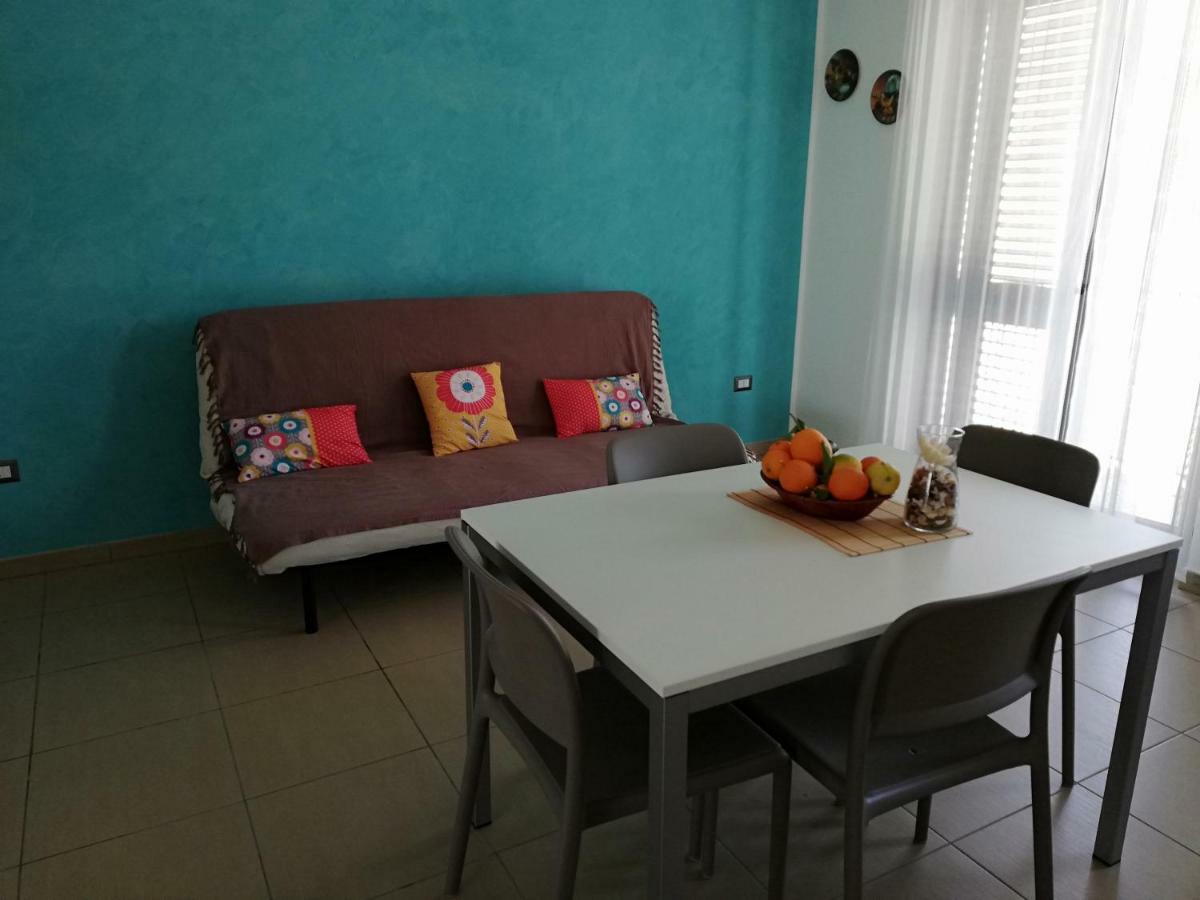 Appartamento Gambero Beach Santa Teresa Di Riva Exterior photo